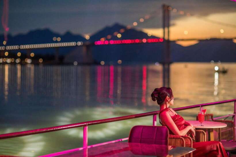 Da Nang: Poseidon Cruise with Dinner and Dragon Bridge Show - Is $21 good value?