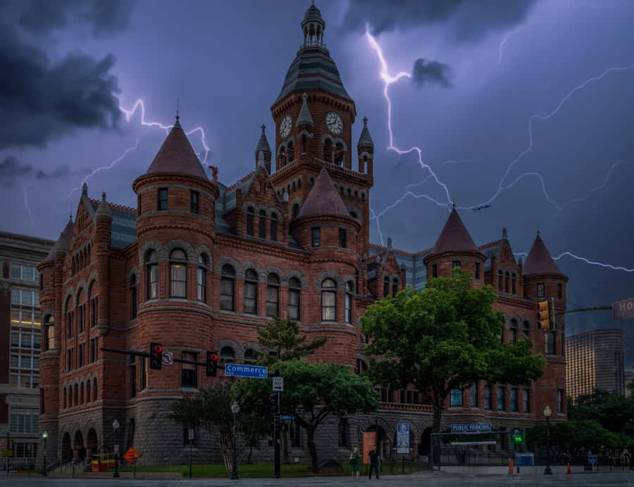 Dallas: Historic West End Ghost Walking Tour - Starting outside Union Station after dark