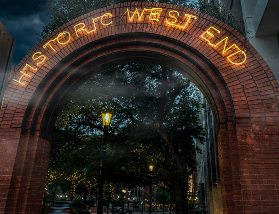 Dallas: Historic West End Ghost Walking Tour - The main strengths and limitations