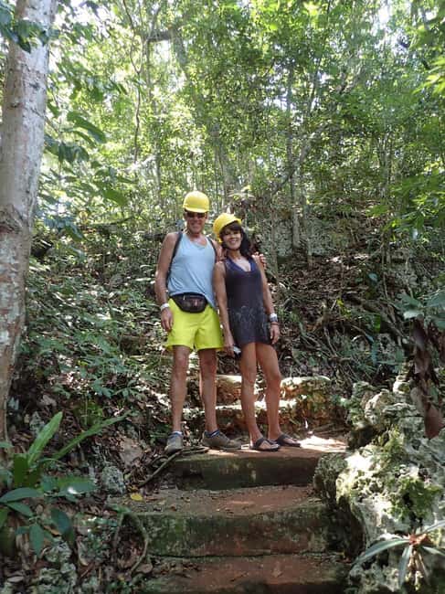 Deep Caves in Cabarete with Guided Tour and Swimming - Group size and pace