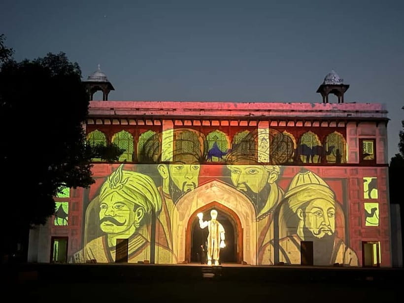 Delhi: Red Fort 2 Hour Light & Sound Show with Private Guide - Why the Red Fort works so well after dark