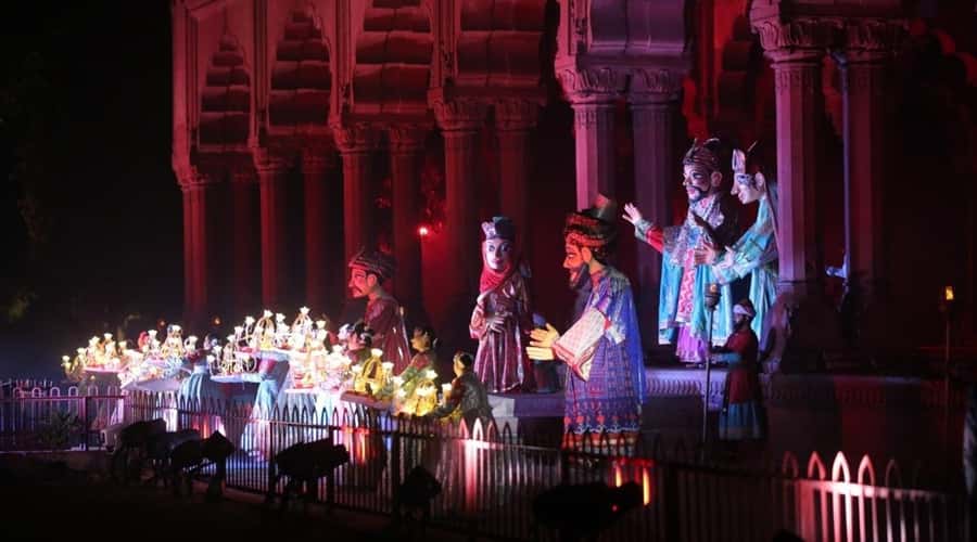 Delhi's Red Fort: 2-hour Guided Evening Light & Sound Show - What is included, and what costs extra