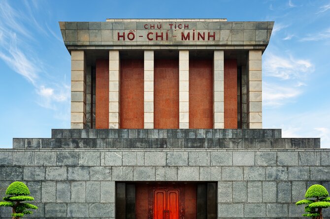 Deluxe Group Hanoi Sightseeing Including Puppet Show - One Pillar Pagoda and the Temple of Literature