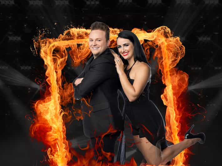 Destin: The Maximum Magic Show Ticket - Comedy keeps the evening moving