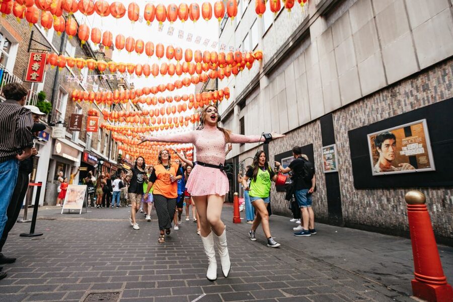 Drag Queen Disco Diva Tour - Silent Disco Walking Tour - Who Will Have the Best Time?