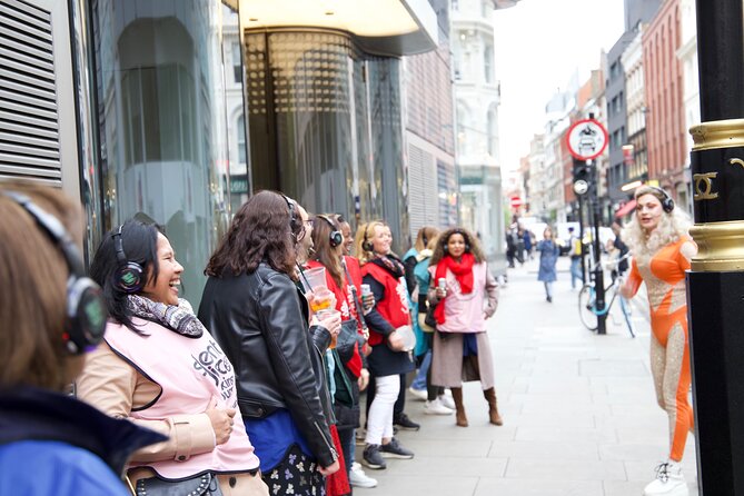 Drag Queen Disco Diva Tour - Silent Disco Walking Tour - What the Music and Choreography Feel Like