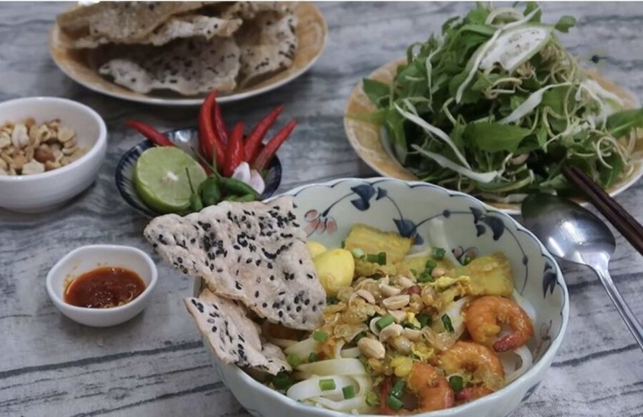 Dragon bridge show and Da Nang local food tour - Starting at 17:30 beside the Han River