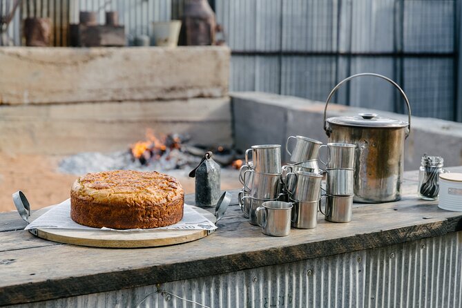 Drover's Sunset Cruise includes Smithy's Outback Dinner and Show - Live entertainment with a distinctly local feel