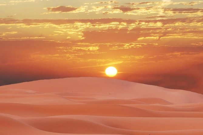 Dubai Desert Safari-BBQ Dinner, Belly Dance, Fire show - A Bedouin-style camp with short cultural activities