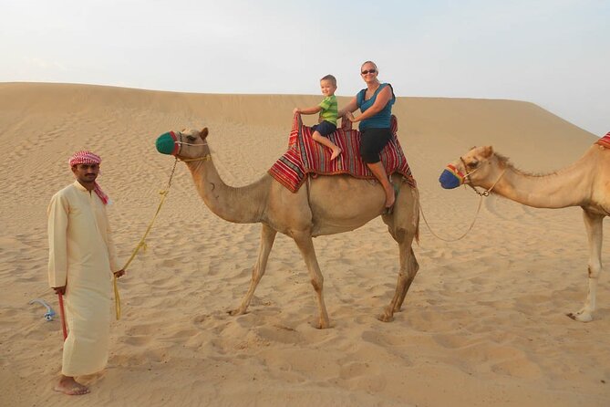 Dubai Experience: Quad bike, BBQ Dinner and Live Show - Who will enjoy this six-hour safari