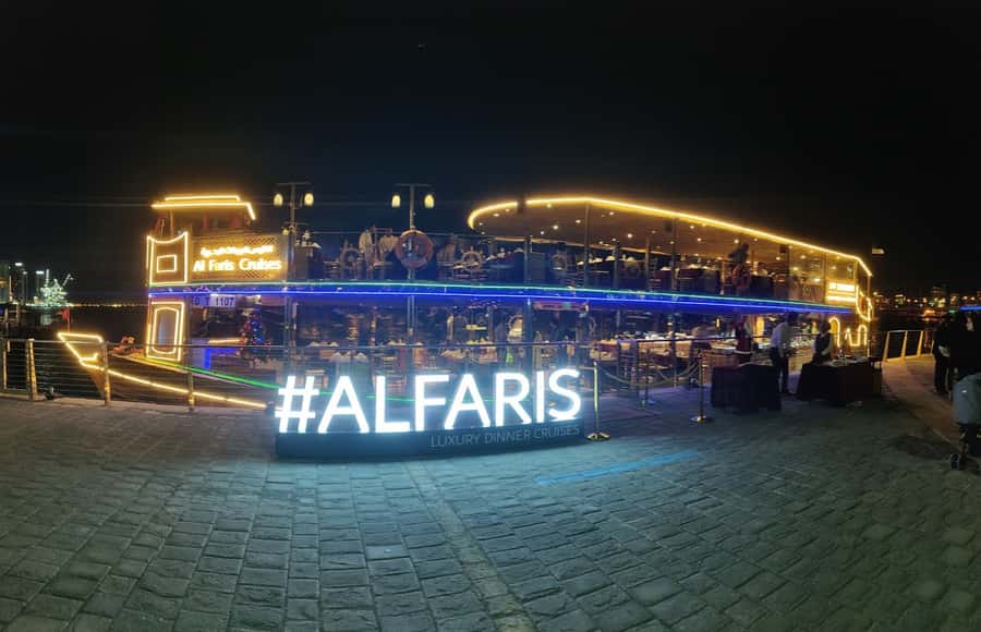 Dubai: Water Canal Cruise and La Perle Show with Dinner - La Perle’s water, aerial work, and acrobatics