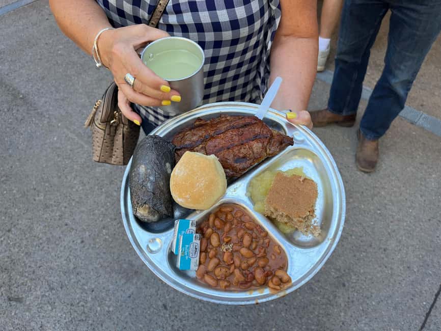 Durango: Bar D Chuckwagon Supper and Show Ticket - Who will enjoy this evening most?