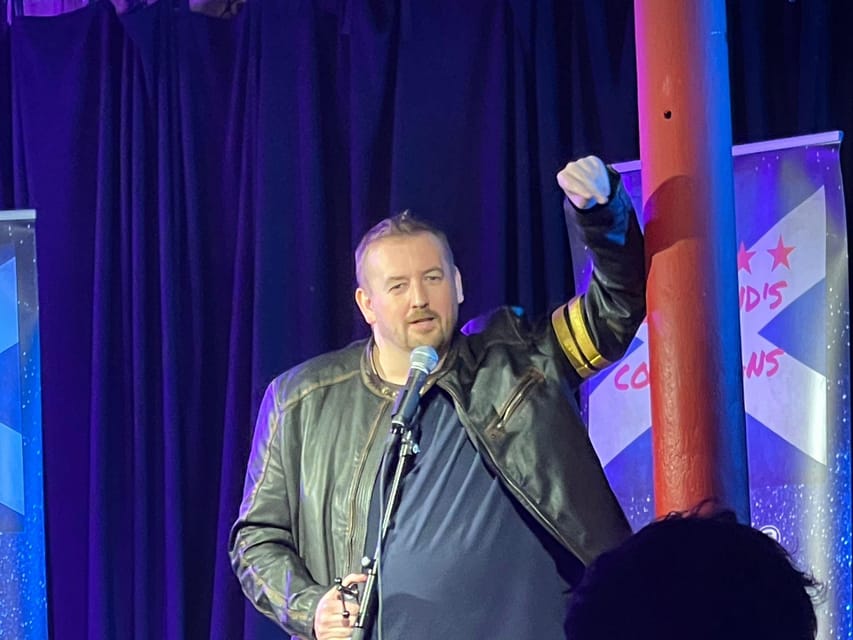 Edinburgh: Stand Up Comedy Show - What happens during the 105-minute show