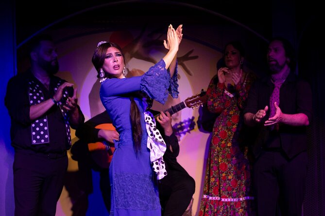 El Duende Flamenco Show with drink option at La Rambla Barcelona - What the El Duende performance feels like