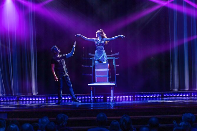 Escape Reality Branson Magic Dinner Show - The dinner: a full plate after the final illusion