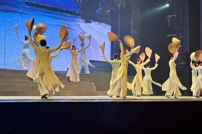 Experience Da Nang Charming Da Nang Show Ticket - Costumes, acrobatics, and technology change the pace