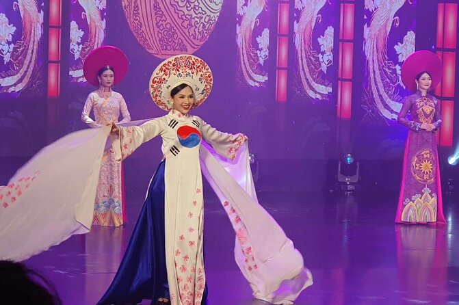 Experience Traditional Amazing Ao Dai Show in Da Nang City - Royal Dress Sets the Tone in Da Nang