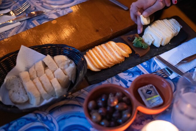 Fado Musical Experience with Portuguese Wine & Appetizers - What two hours feels like