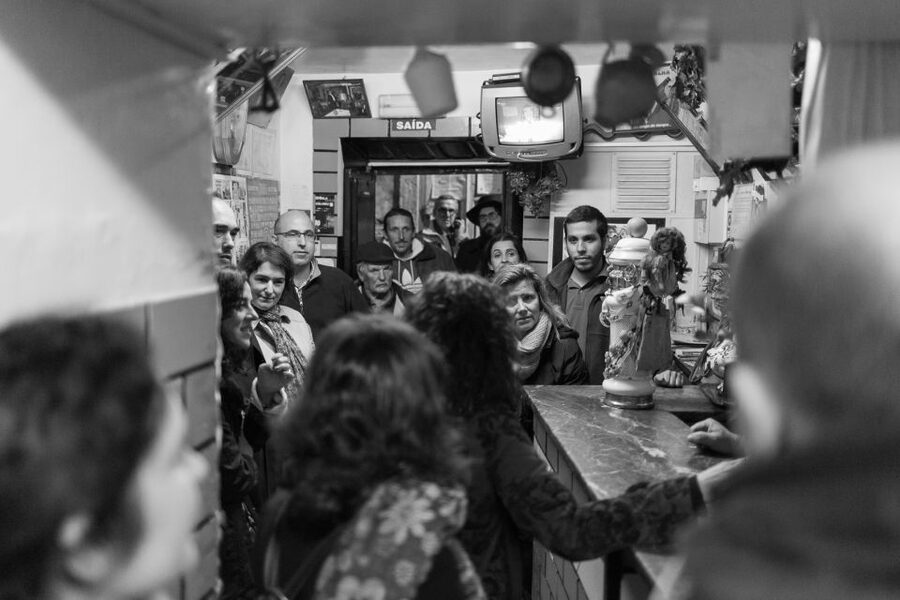 Fado: Musical Walking Tour with Food & Live Show - Mouraria, taverns, and the roots of the music