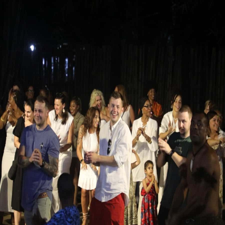 Fiji: Cultural Village Evening Tour with Dinner and Show - The Meke show and fire dance