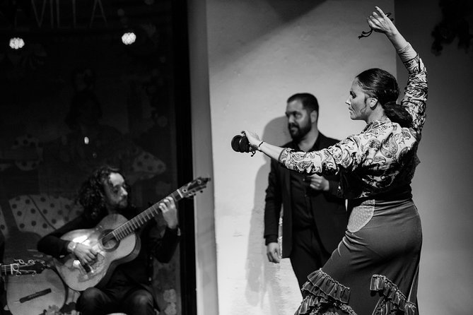 Flamenco Show at Tablao El Arenal with Drink and Optional Dinner or Tapas - Arriving in Seville’s El Arenal district