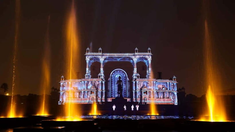 From Delhi: Akshardham Exhibition and Sahaj Anand Water Show - Who will get the most from this visit