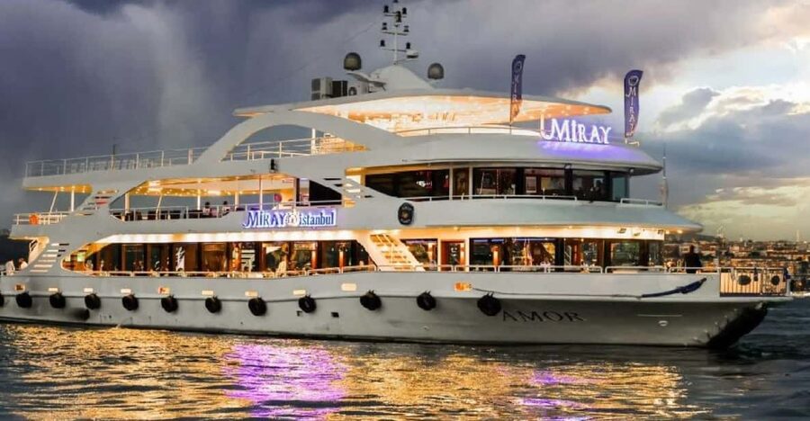 From Istanbul: Bosphorus Dinner Cruise Tavern & World Show - Timing, weather, and comfort on the water