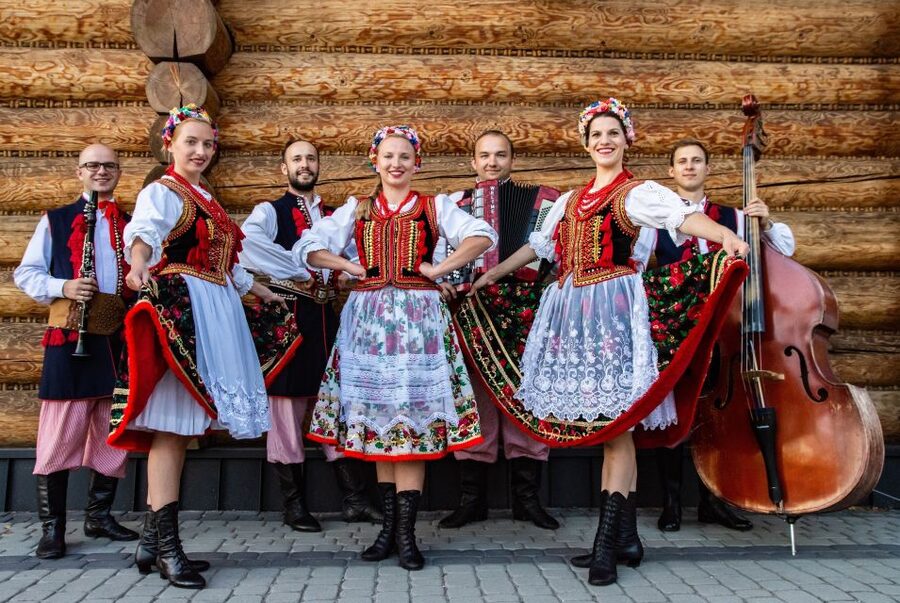 From Krakow: Polish Folk Show with All-You-Can-Eat Dinner - What you eat: three courses, then more food