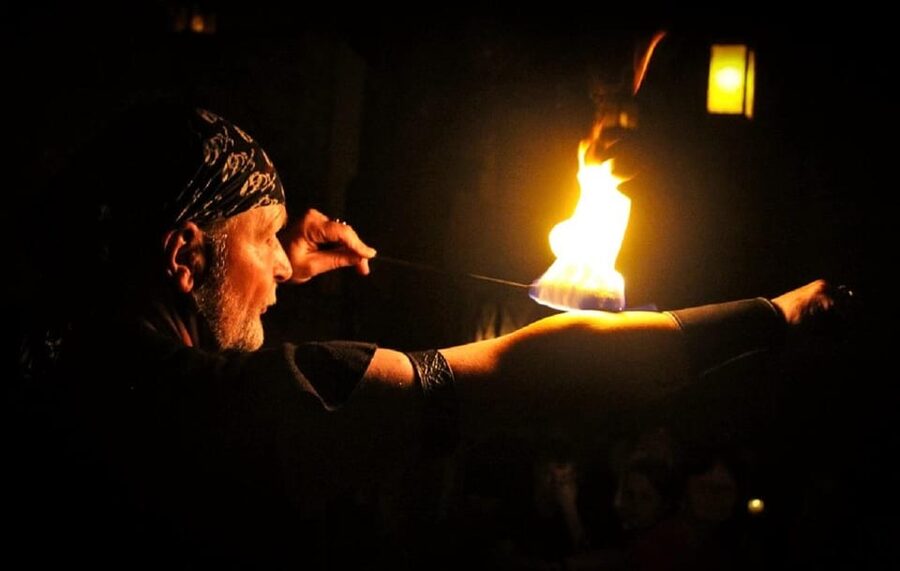 From Prague: Medieval Dinner, Show, Castle and Brewery - Who should book this Dětenice experience?