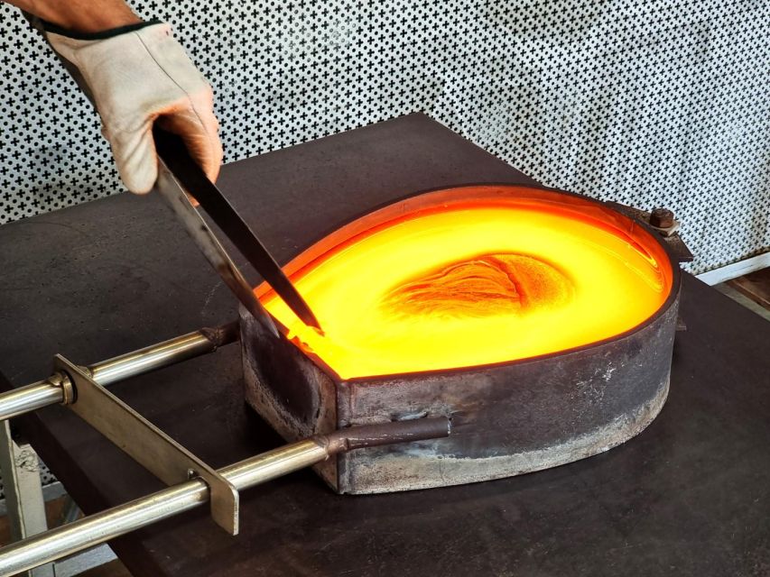 Glass Blowing Show Visit Murano Glass Factory & Showroom OMG - Timing your visit on Murano