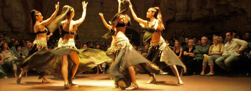 Göreme: Dinner and Folk Show at a Cave Restaurant - Regional folk dances and Turkish costumes