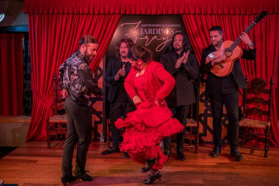 Granada: Flamenco Show in Albayzín - Jardines de Zoraya - Why this Granada flamenco show works so well