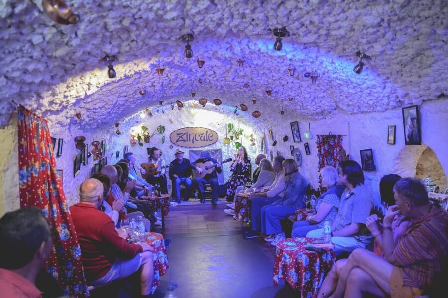 Granada: Live Flamenco Show - What happens during the 50-minute show