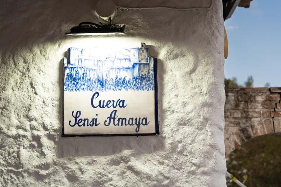 Granada: Los Amayas Cave Flamenco Show in Sacromonte - Views Toward the Generalife and Alhambra