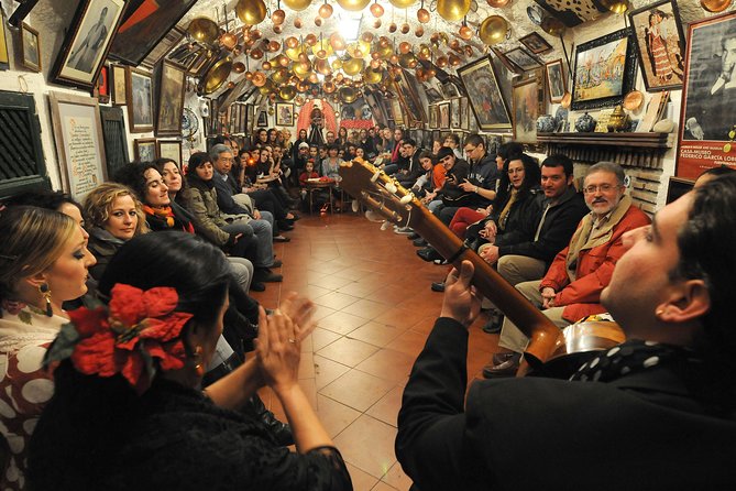 Granada Tapas Trail & Gypsy Flamenco Show - Sacromonte and the cave flamenco show