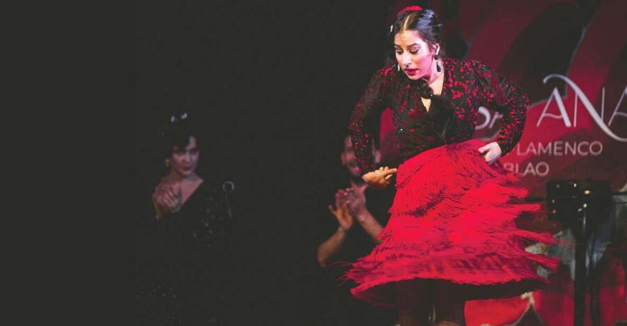 Granada: Traditional Flamenco Show at Tablao Casa Ana - Entering Casa Ana in Granada’s historic center