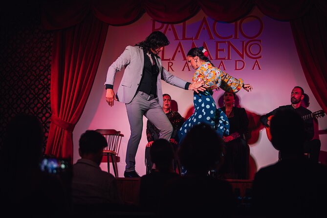 Grenada: Flamenco Palace, the best show in the center - Why the small room improves the experience