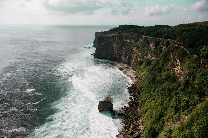 Half-Day Tour: Uluwatu Temple and Kecak Fire Dance Show - The Kecak Fire Dance at Sunset