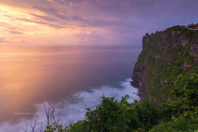 Half-Day Tour: Uluwatu Temple and Kecak Fire Dance Show - Entering Uluwatu Temple Above the Ocean