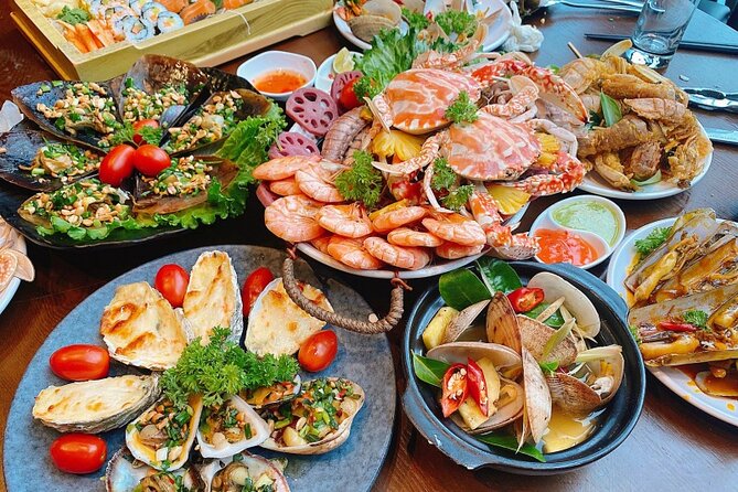 Hanoi: Amazing Water Puppet Show-Buddha Buffet (Vegan/Vegetarian) - The two-hour buffet: what you can expect