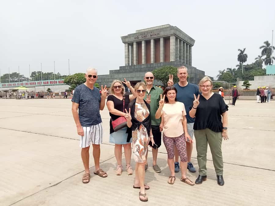 Hanoi: Half-Day City Tour with Thang Long Water Puppet Show - Why the water puppet show is worth understanding