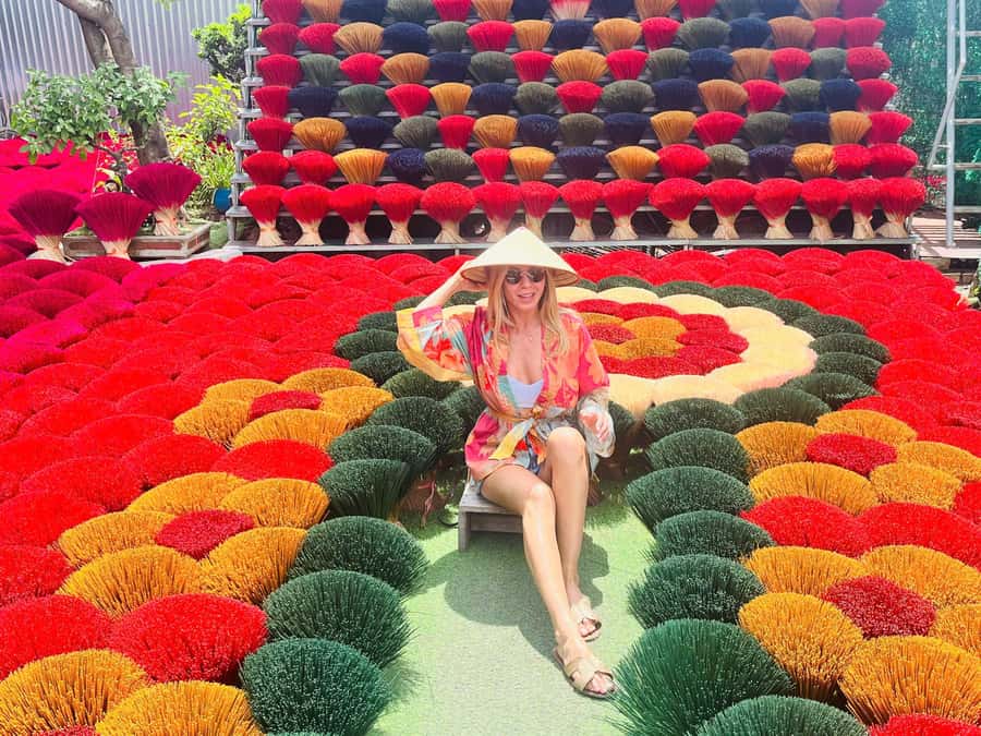 Hanoi: Incense Village, Hat, Lacquer, City Tour+Water Puppet - Choose the right version of the tour