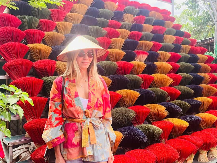 Hanoi: Incense Village, Hat, Lacquer, City Tour+Water Puppet - Hanoi’s historic sights and the Water Puppet Show