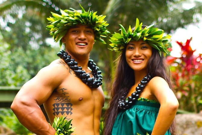 Hawaii Loa Luau on the Big Island - Weather, seating, and crowd size