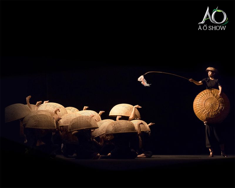 Ho Chi Minh: A O Show Bamboo Circus at Saigon Opera House - Who will enjoy À Ố Show most?