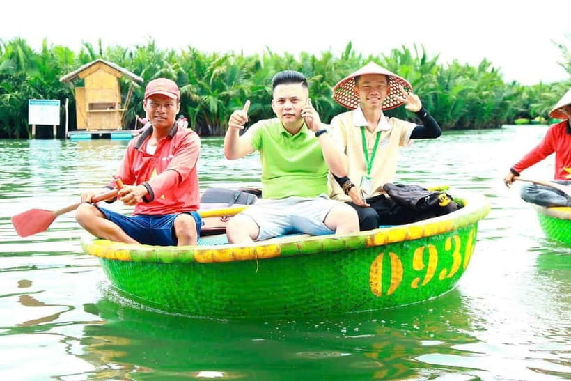 Hoi An: Coconut Basket Boat Ride & Hoi An Memories Live Show - Cam Thanh’s coconut waterways by round basket boat