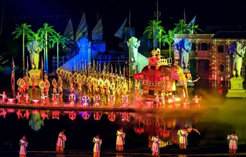 Hoi An Memories Land Entry Ticket with Show - Choosing between economy and higher-priced seats