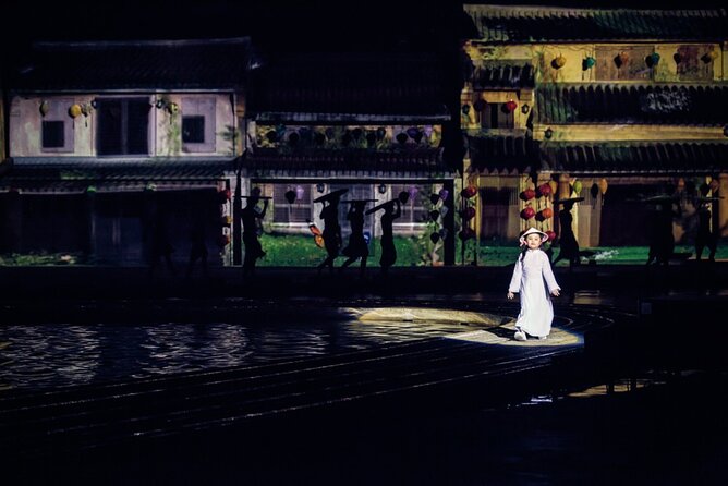 Hoi An Memories Show & Hoi An Impression Theme Park Ticket - Food and drinks before the performance