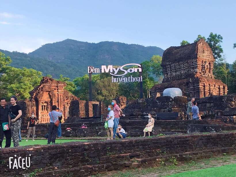 Hoi An: My Son Ruins; Bus-Boat-Cultural Show-Lunch-Guide - Key points at a glance