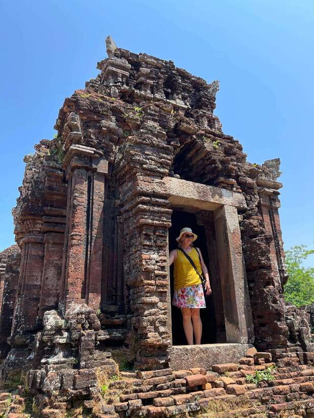 Hoi An: My Son Ruins; Bus-Boat-Cultural Show-Lunch-Guide - Returning by boat on the Thu Bon River
